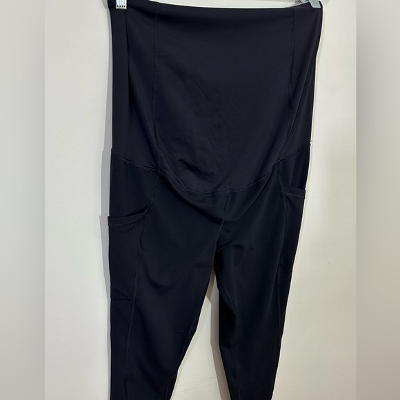 Isabel sz XXL maternity athleisure pant in black Cross over front Hardly worn - Picture 9 of 14